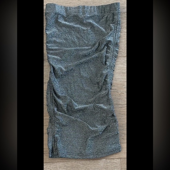 BB Dakota by Steve Madden Side Hustle Ruched Glitter Mock Neck Top & Skirt Set - Picture 4 of 8